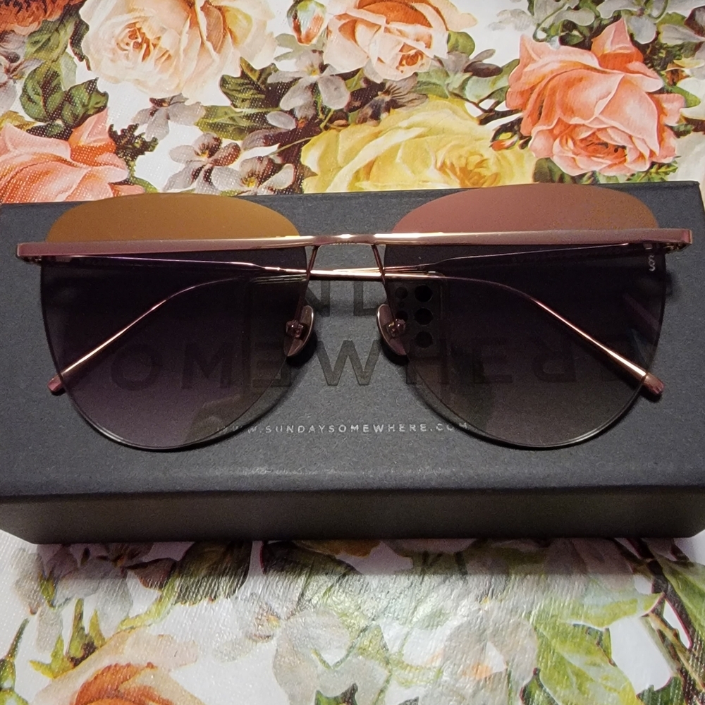 Sunday Somewhere Tallulah 2-Tone Rimless Aviator Sunglasses